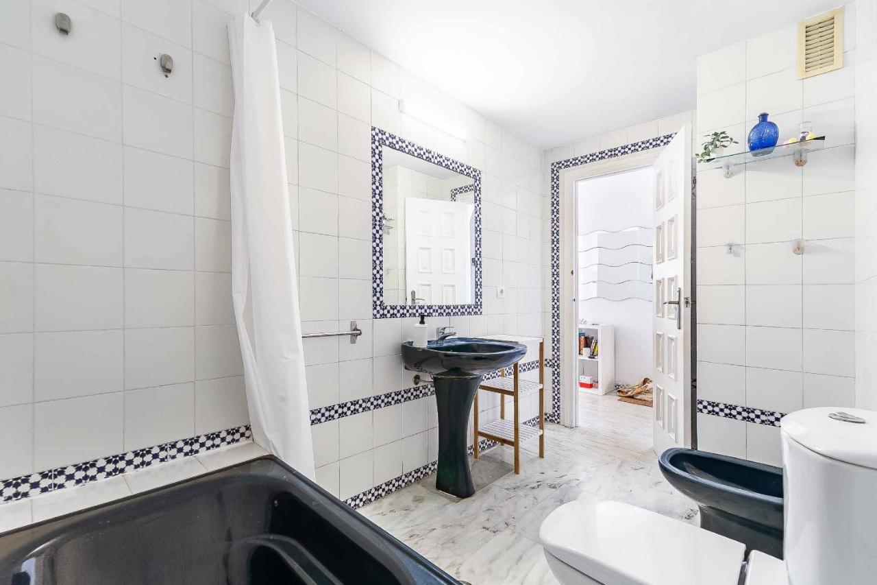 Sur Suites Castillo Fuengirola Exterior photo